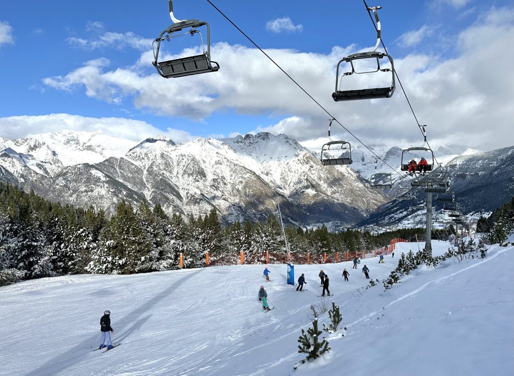 Ski GUM FM a Cerler