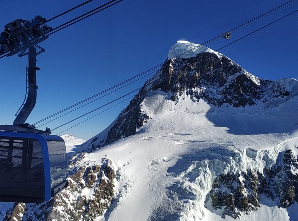 Ski Cervinia-Zermatt